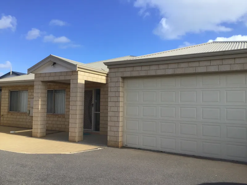 3x2 home in Central Geraldton