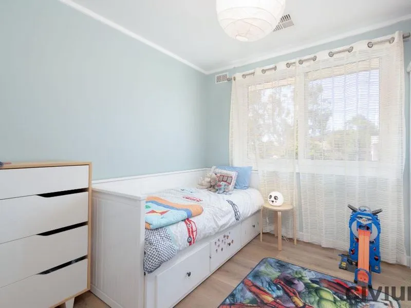 Family Friendly Home close to schools and shops