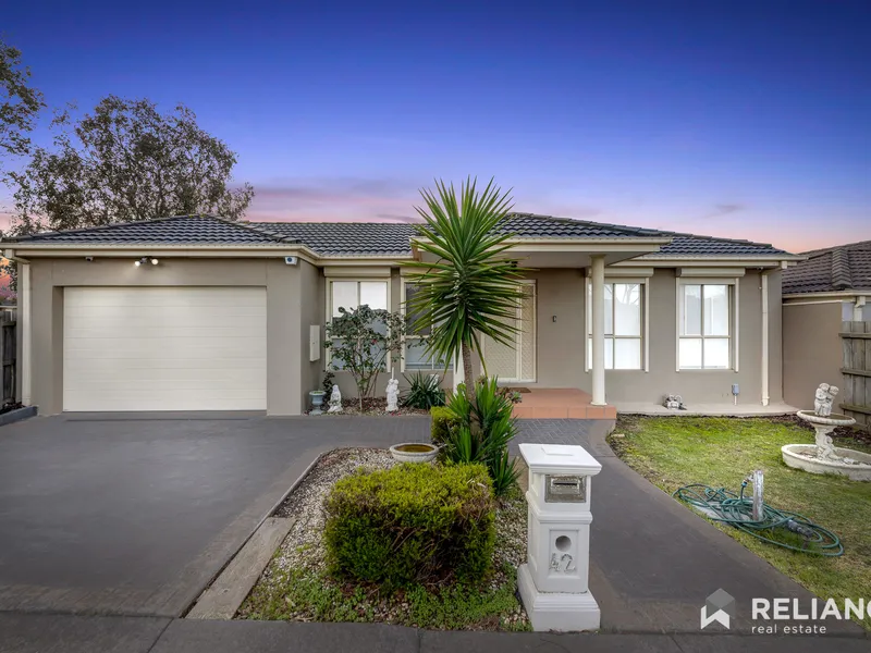 Well maintained & situated in an ideal location!