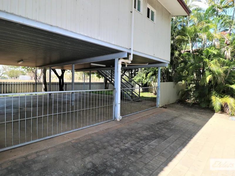 LEASE BREAK! NEAT AND TIDY ELEVATED UNIT IN KATHERINE SOUTH