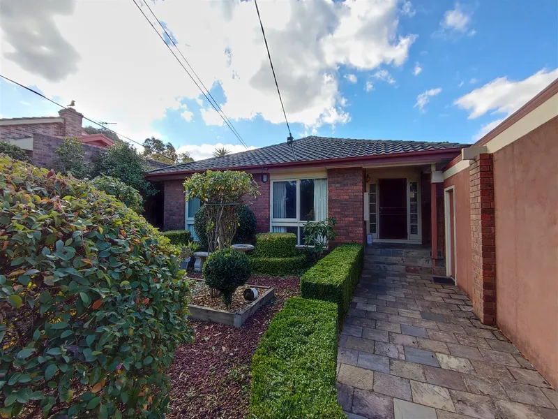 This Superb Home In a Prime Location