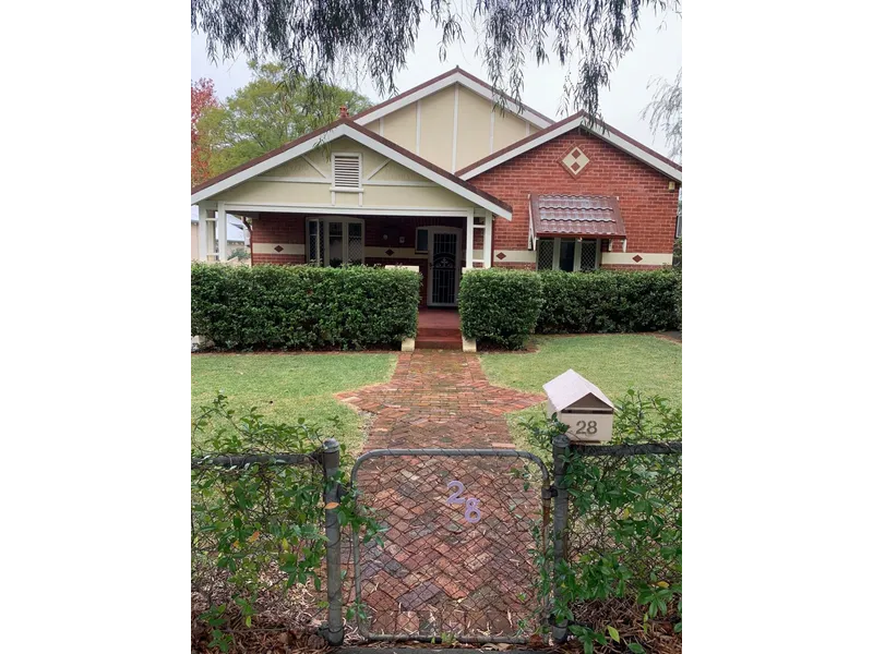 Character House on Langler!