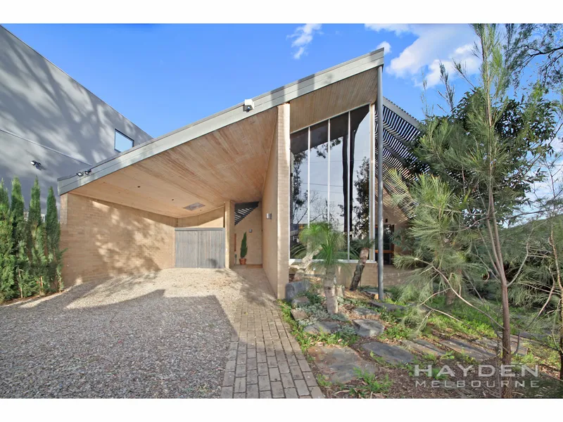 Stunning House in the Heart of Glen Iris