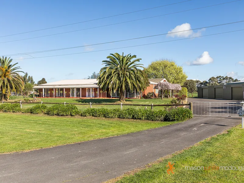 'Dalwood Lodge' Magic Country Living – Conveniently located
