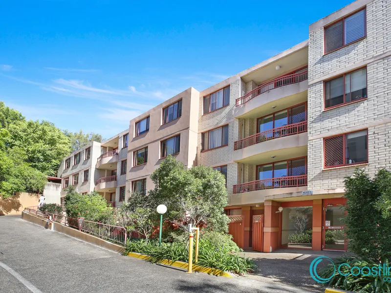 Impressive Resort-Style Residence 