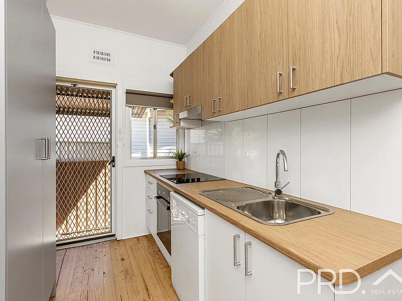 Dual Income on Refurbished Duplex