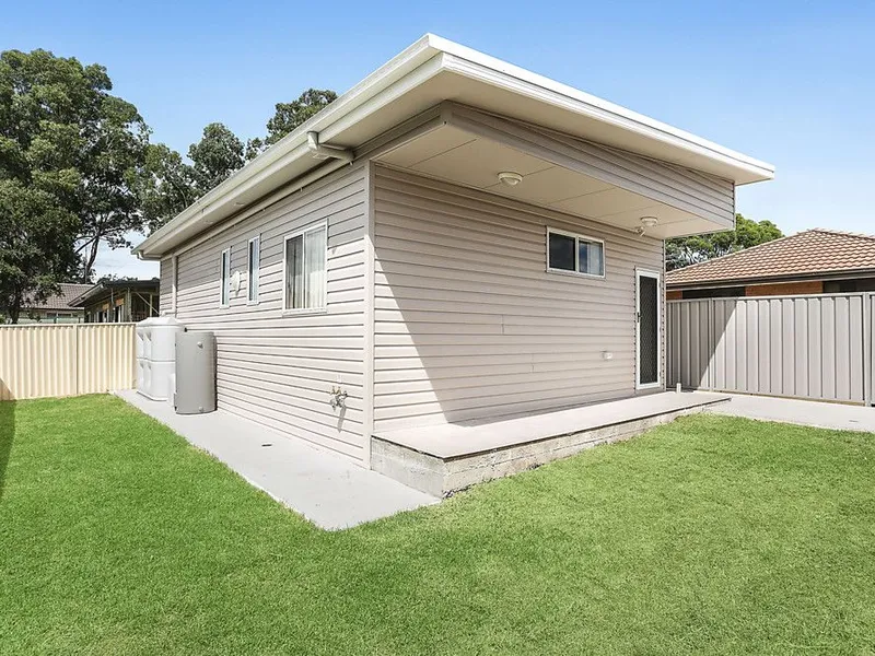 Near new granny flat with premium finishes