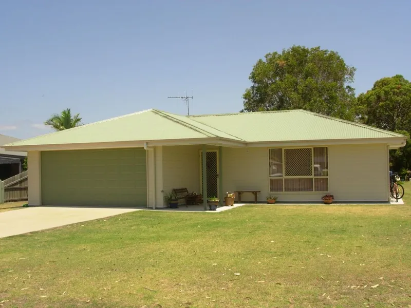 COMFORTABLE BEACH HOME- GREAT INVESTMENT