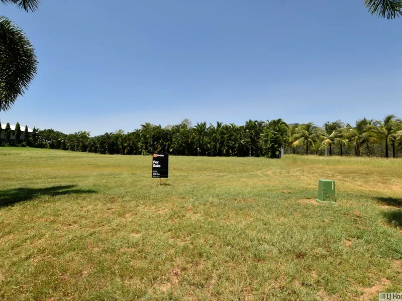 BUILD YOUR DREAM HOME IN PORT HINCHINBROOK