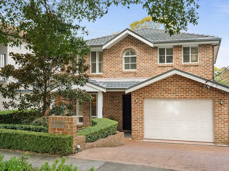 Beautifully presented custom built home exuding warmth and enduring style