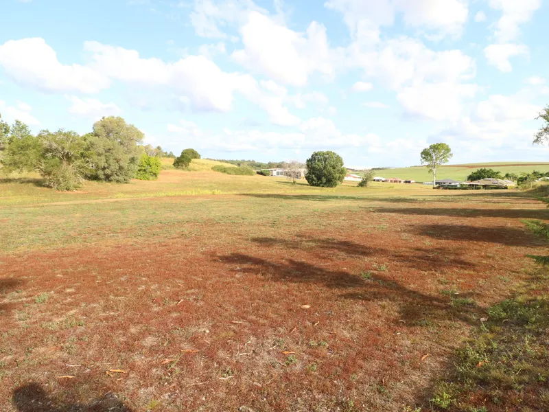 3.25 ACRES RESIDENTIAL LAND WALKING DISTANCE TO CBD