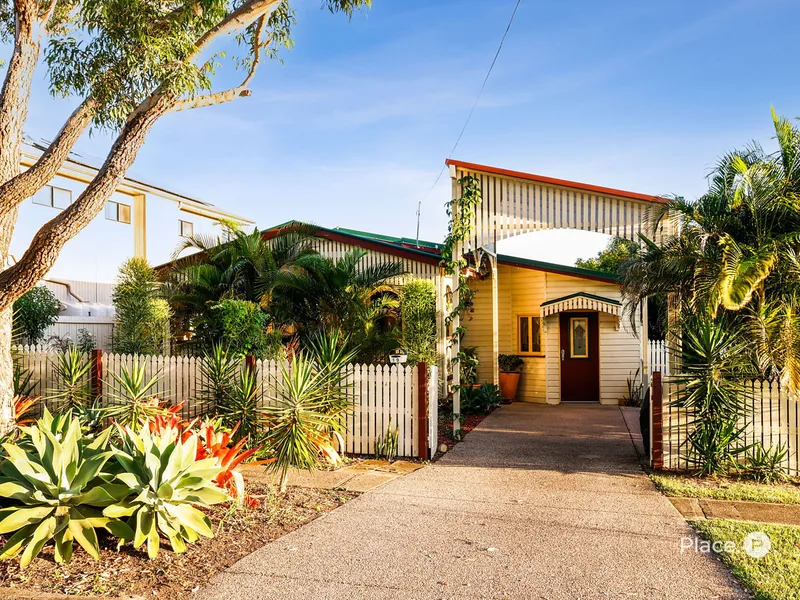 Charming City View Family Home on 647sqm with Secret Garden