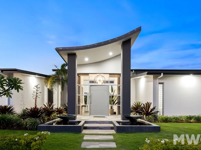 Contemporary elegance on The Palms Golf Course