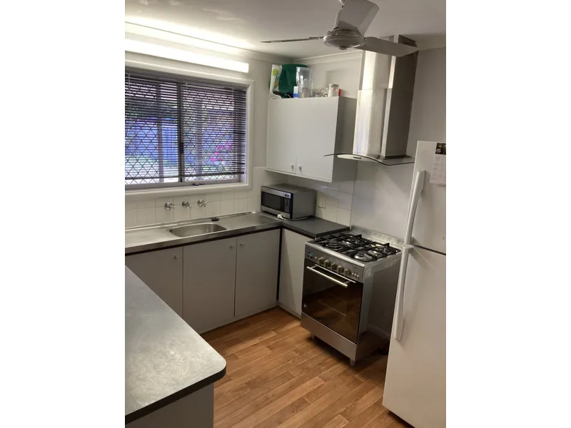 GREAT LOCATION IN MILLARS WELL!