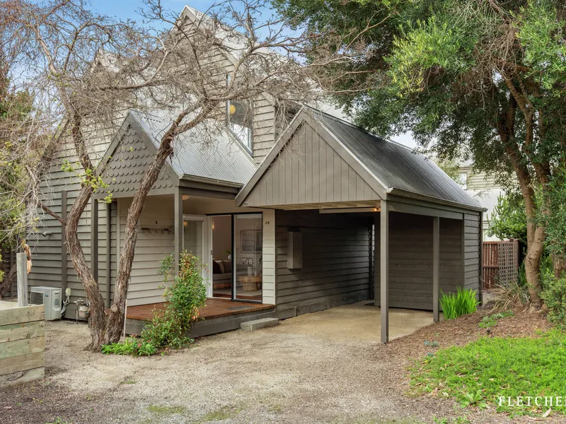 Charming Villa Just Minutes To The Beach