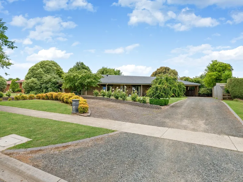 Resort Style Lifestyle in Coveted Location