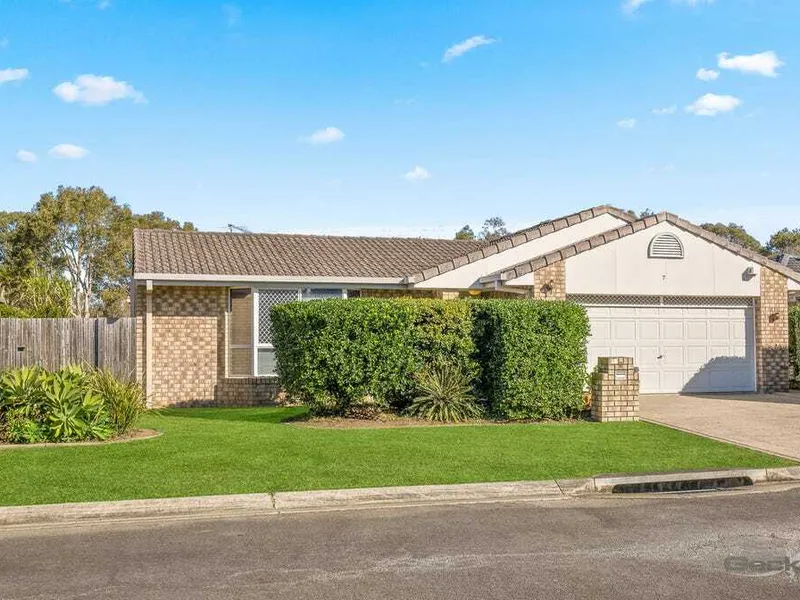 Family Home In Quiet Street