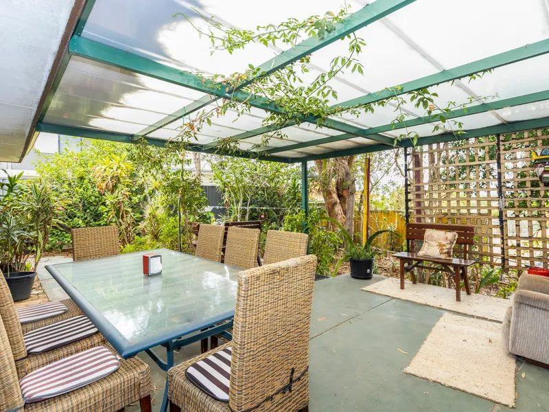 FAMILY HOME OR DEVELOPMENT OPPORTUNITY