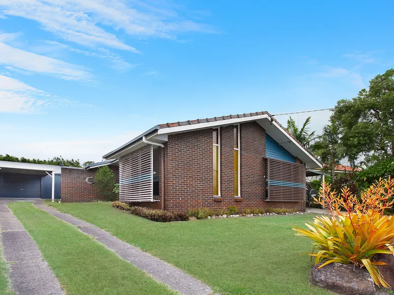 Low set brick home in Quiet Street