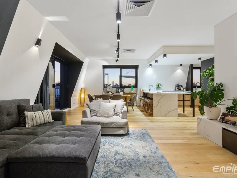 West End Penthouse Like No Other!