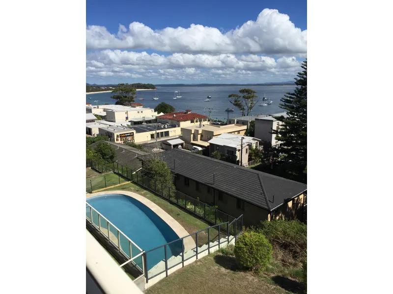 Fully furnished with spectacular views.