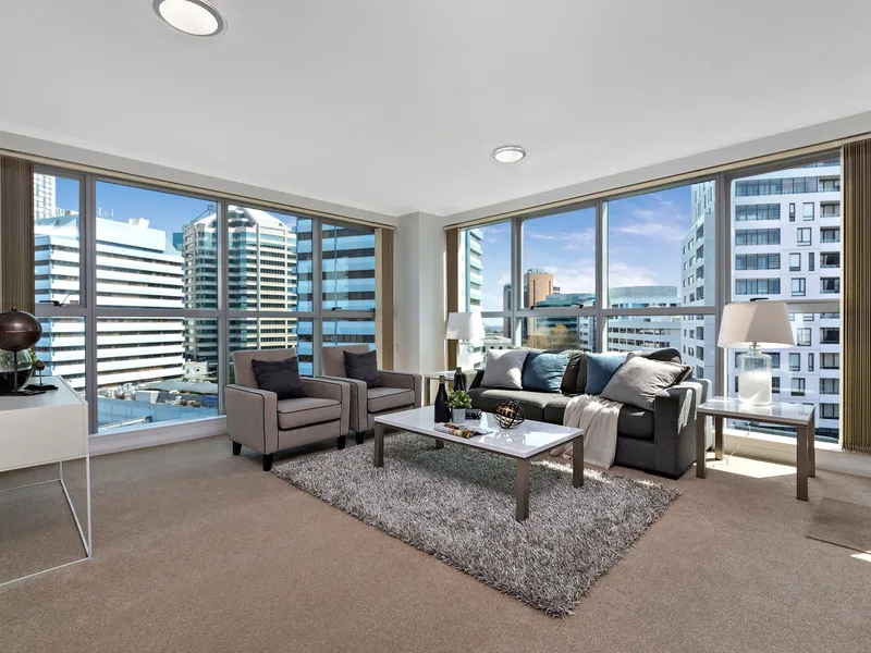 Ultra-Spacious & Modern Apartment in Prime Location ** Available 15/04/21 **