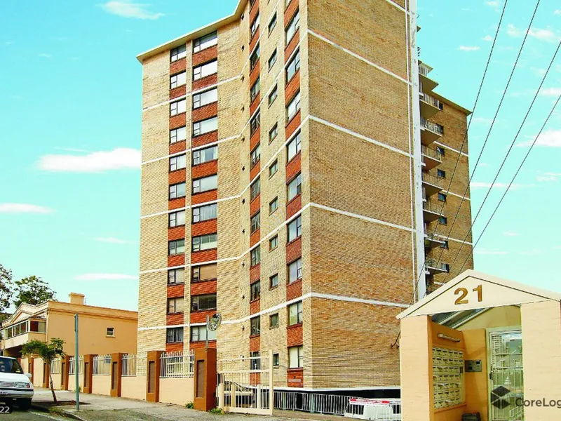 Great 1 Bedroom Unit