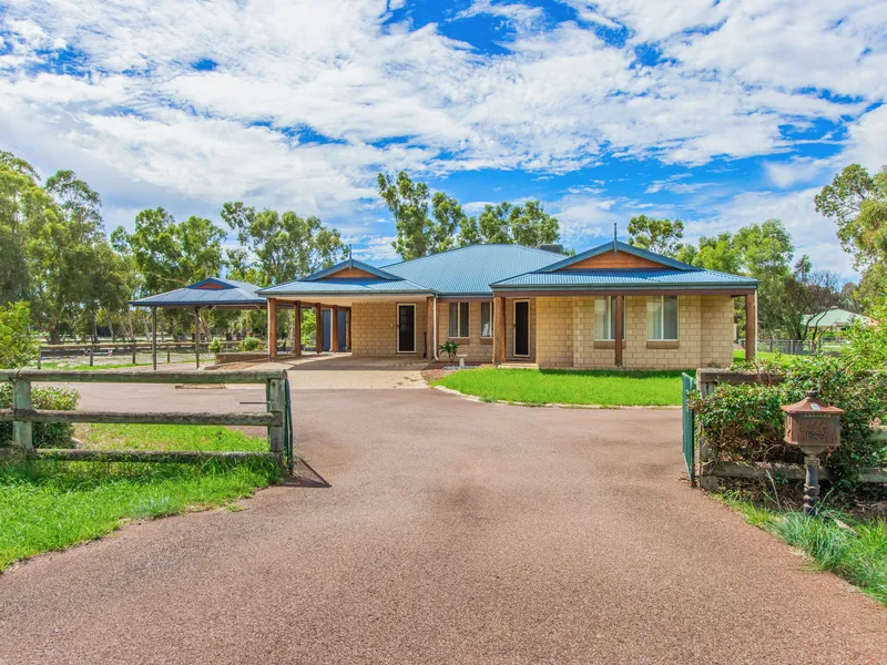 UNDER OFFER! ANOTHER PROPERTY WANTED!