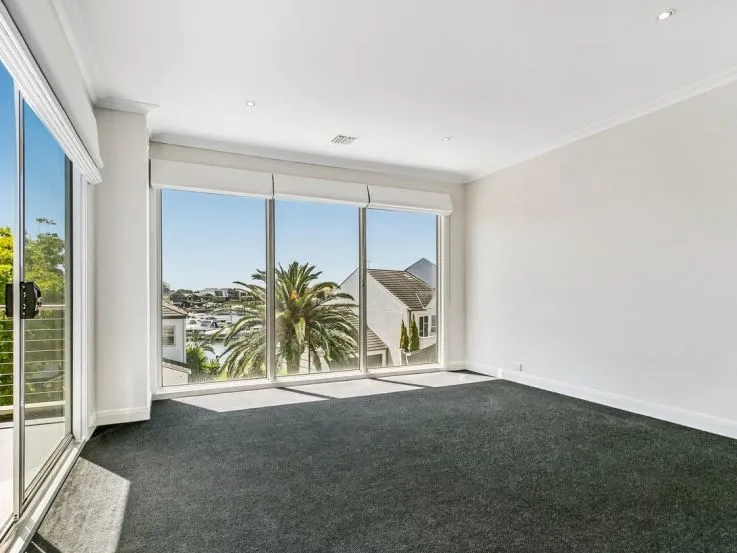 Townhouse Patterson Lakes