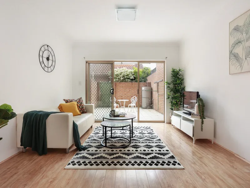 Renovated townhouse set in family-friendly locale