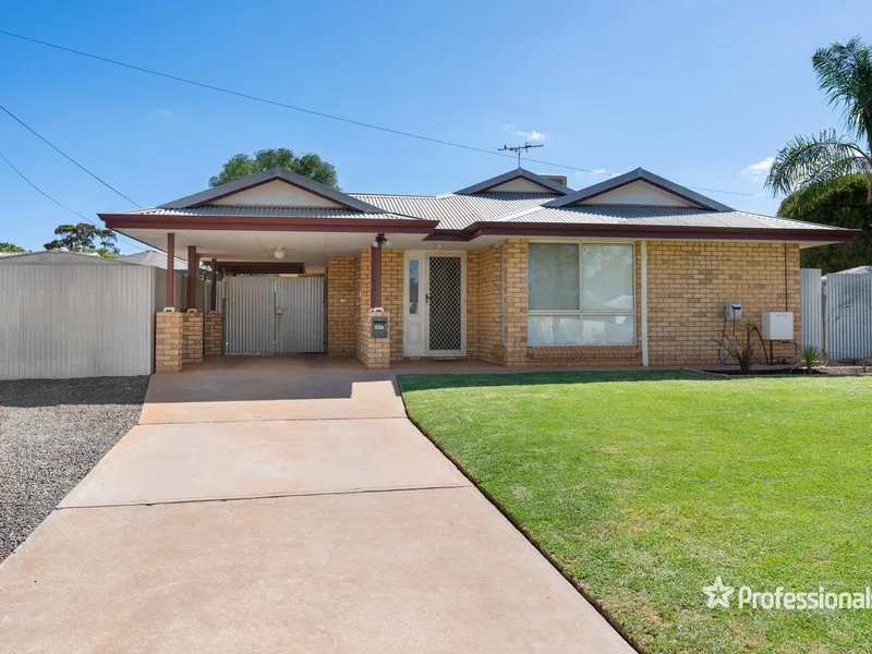 Low Maintenance Living On Lyall