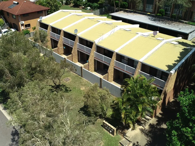 Newly Renovated, Solid Investment In Major Growth Pocket