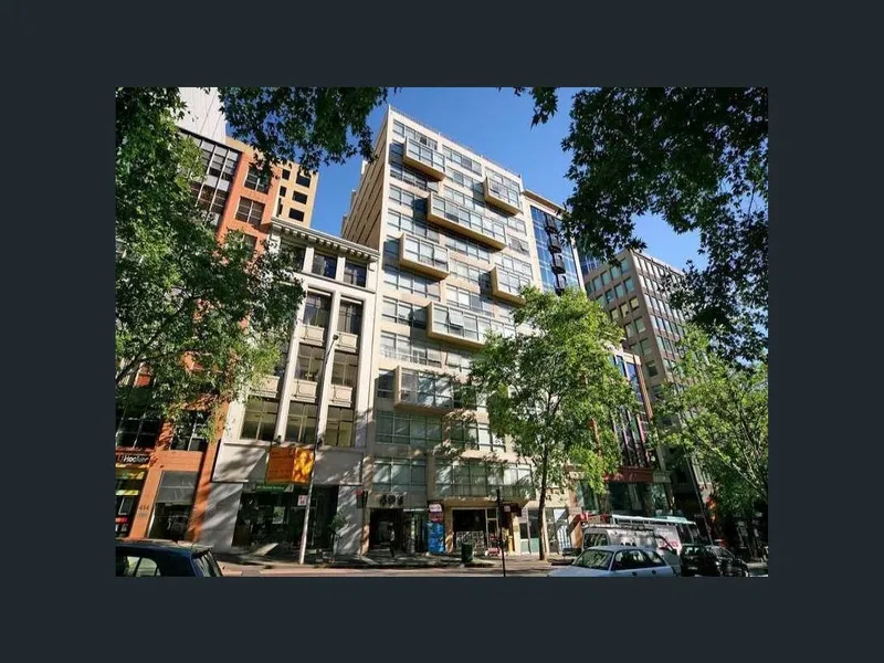 Location Location Location ............Furnished Apartment in ........Heart of the CBD