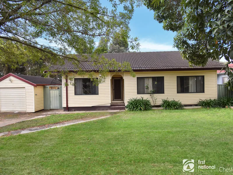 Spacious & Beautiful 4 Bedroom Family Home !