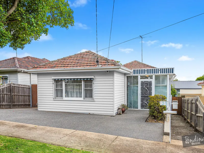 'Coonans Hill' Premier Locale