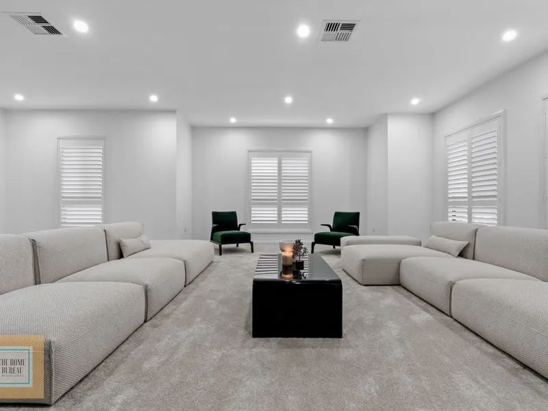 Absolute Luxury – Statement Piece Residence ideal for Dual Family Living on Half an Acre.