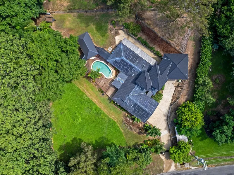 OWNER BOUGHT ELSE WHERE MUST SELL