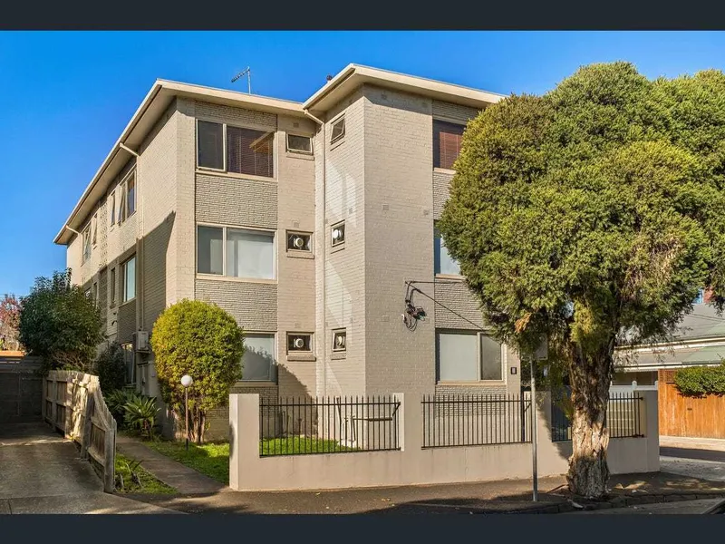 Exceeds expectations, this one bedroom is a real standout.