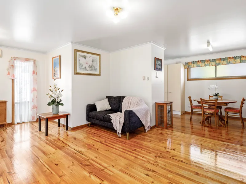 Relaxed Single-Level Living