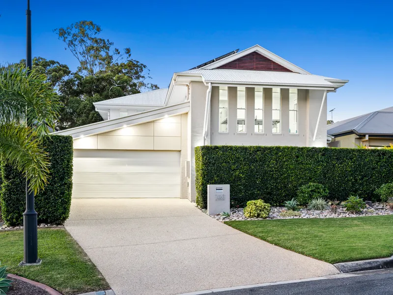 Stylish home with WOW Factor!