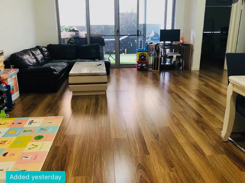 Large and Modern 2BR Apartment Located in the Central of Wolli Creek!