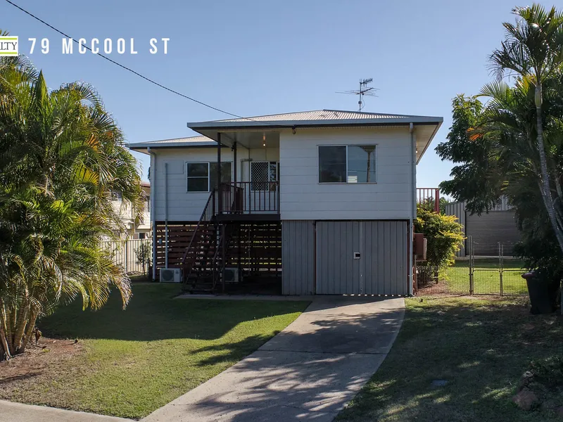 SPACIOUS & BEAUTIFULLY PRESENTED 3 BEDROOM HIGH-SET HOME, ON A HUGE BLOCK WITH DOUBLE BAY SHED!