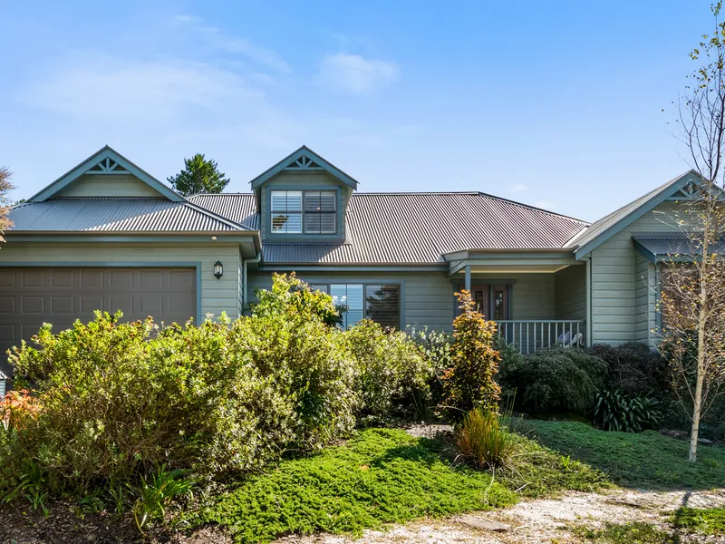 Superior Home On The Premier South Side