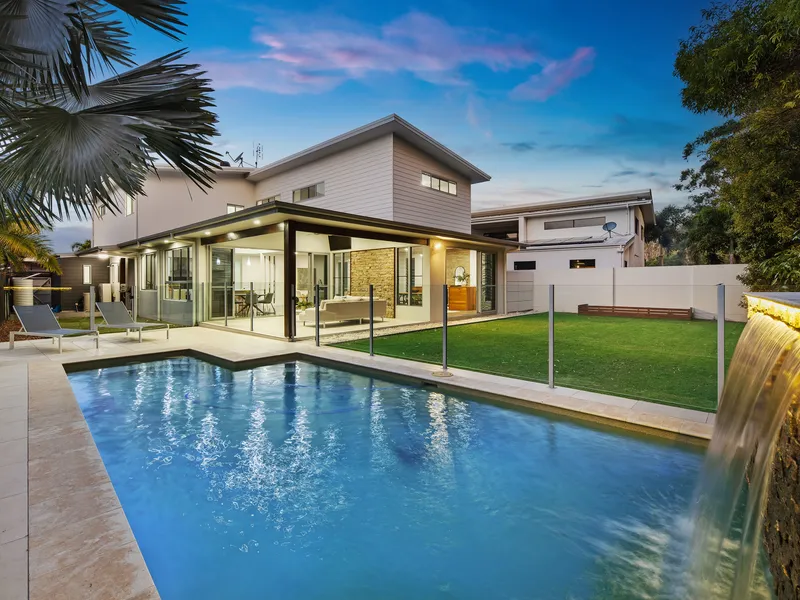 The Ultimate Coastal Lifestyle