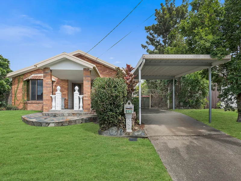 OUTSTANDING INVESTMENT - HIGH DENSITY ZONING - WALK TO GARDEN CITY