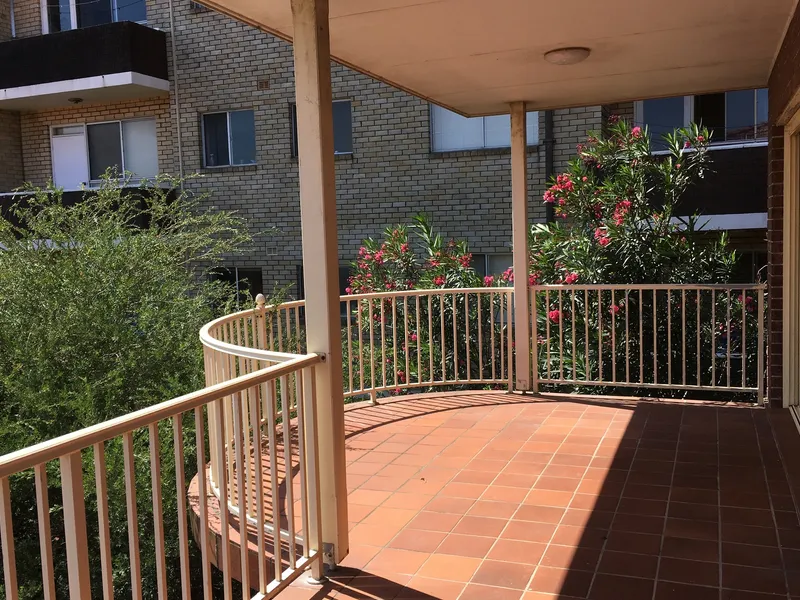 Large 3 Bedroom Duplex