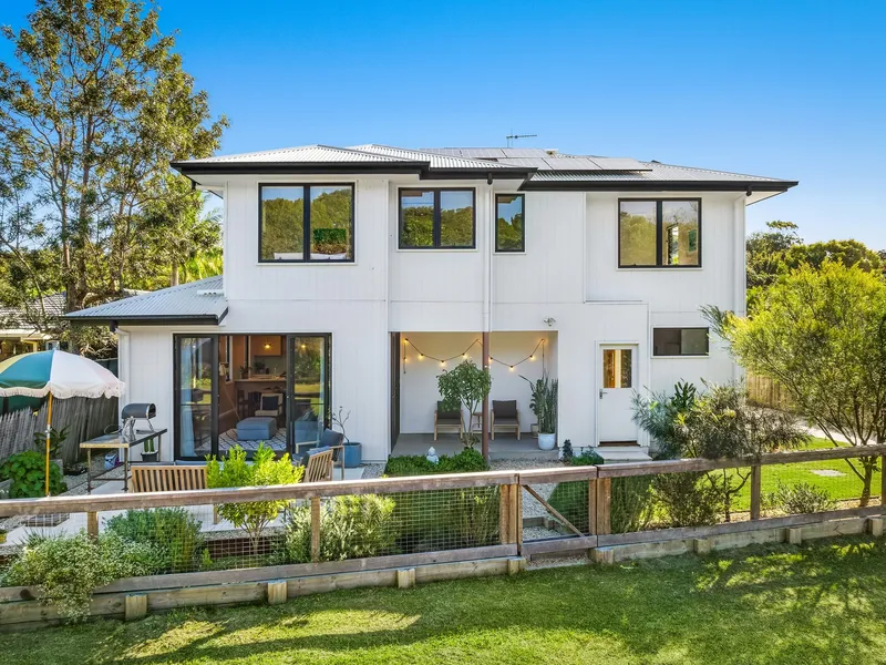 Ideal contemporary family hideaway