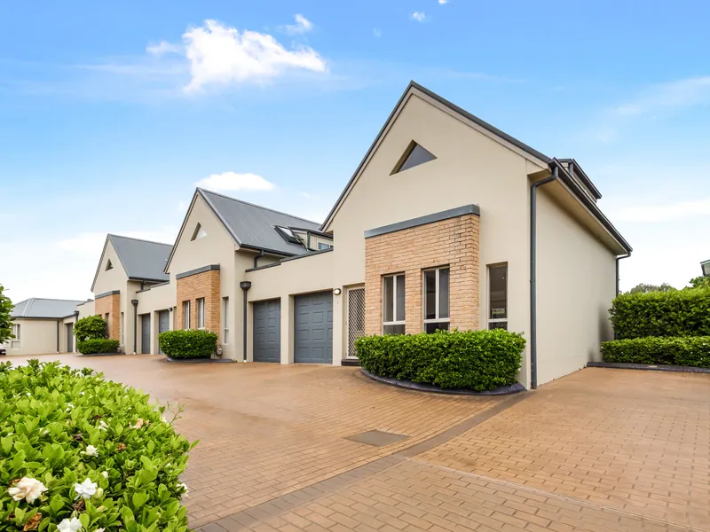 Enviably Located Townhouse