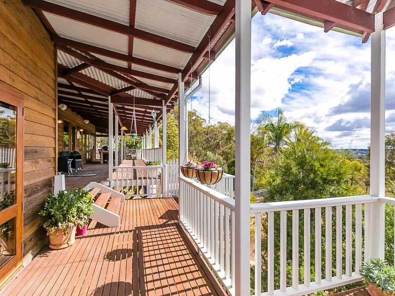 Commanding Views on Crestmoor