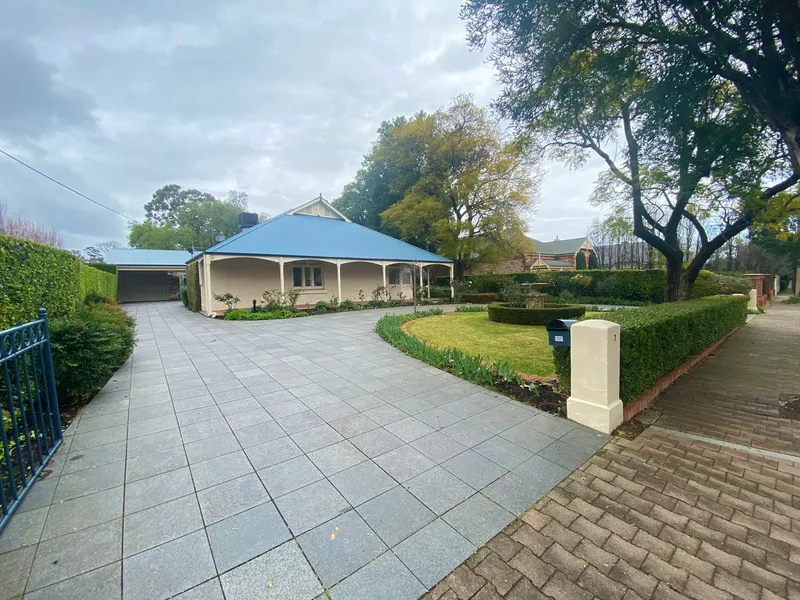 Magnificent French-style homestead with all-weather tennis court and wine cellar